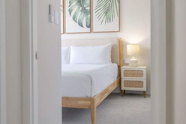 Bedroom details