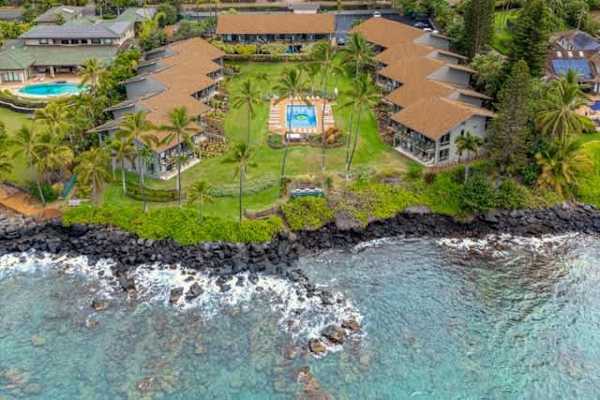 Mahina Surf 117 | One Bedroom Condo w/ Oceanview