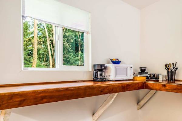 Studio amenities