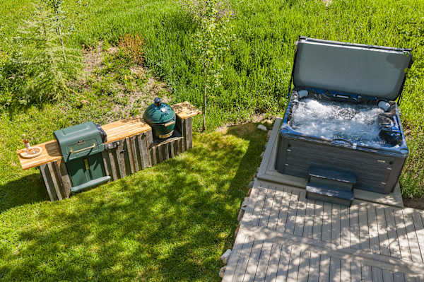 Abode at Luxe Barnhouse, Teton views, private hot tub, upscale interior