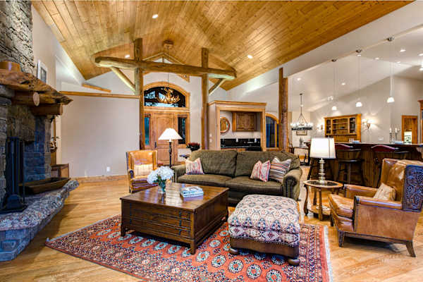 Abode at Sweetwater, Teton views, outdoor living, private pond