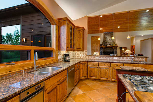 Abode at Sweetwater, Teton views, outdoor living, private pond