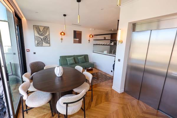 Opera - 3 Bedroom Penthouse