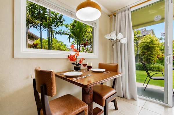 Dine with a Fresh Ocean Breeze