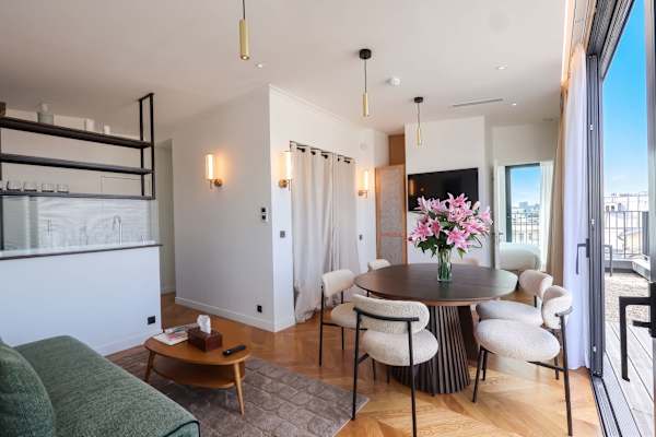 Opera - 3 Bedroom Penthouse