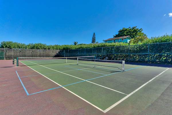 outdoor hard-court tennis facility