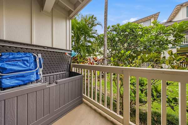 Lanai with Storage Bench and Garden Views