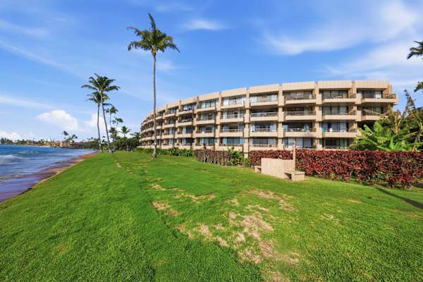 Paki Maui P302A - Oceanfront Studio