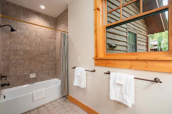 Abode at Riverstone, private hot tub, Jackson Hole Mountain Resort