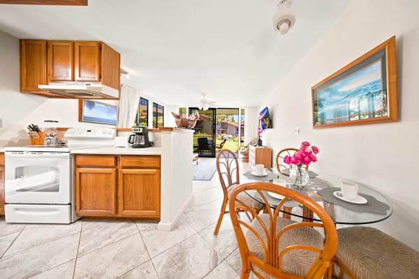 Kitchen and dining area