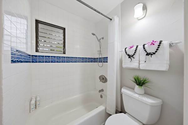 Full bathroom