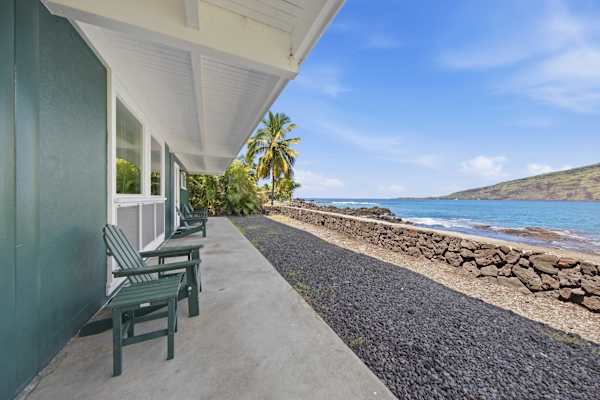 Manini Beach Breath Taker