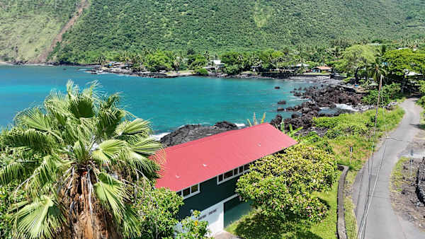 Manini Beach Breath Taker