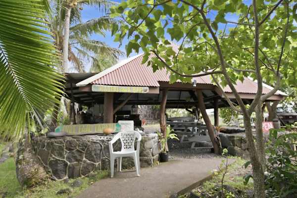 Tranquil Island Escape at Kehena Beach