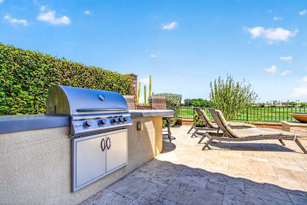 Exclusive Escape: Poolside Luxury near Scenic Golf