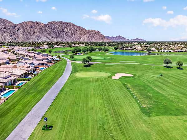 Exclusive Escape: Poolside Luxury near Scenic Golf