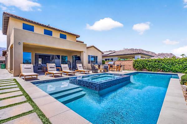 Desert Oasis Retreat | EV Charger, GolfCourseViews