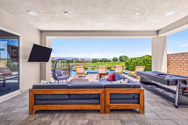Desert Oasis Retreat | EV Charger, GolfCourseViews