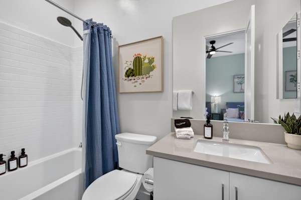 El Encanto: EV Charger, Pool, Spa & BBQ