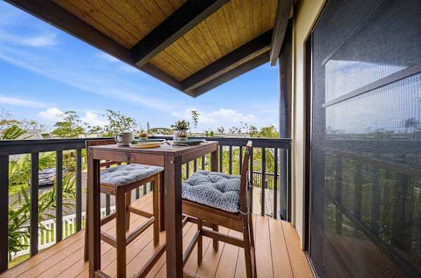 Open lanai with beautiful views