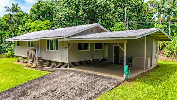 Big Island Hilo Tropical Oasis