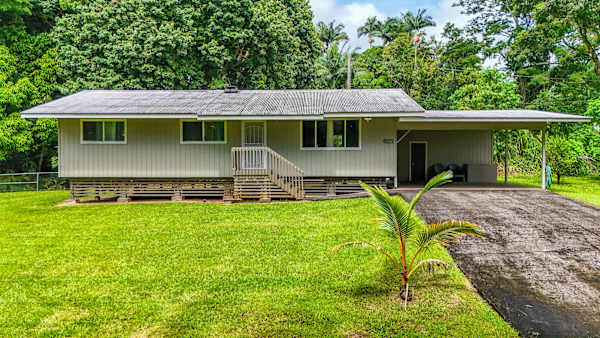 Big Island Hilo Tropical Oasis