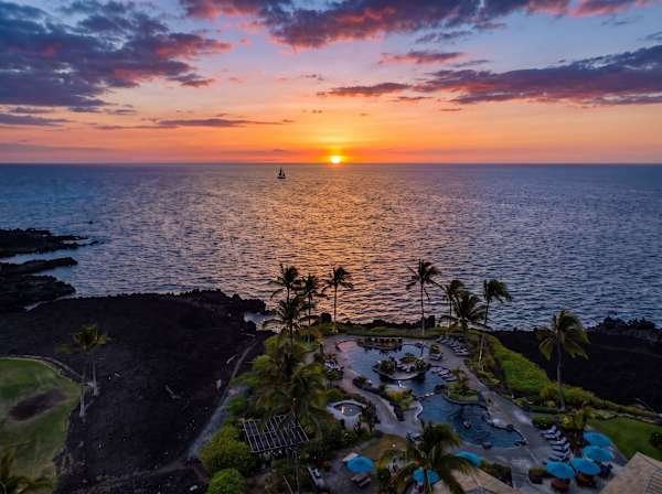 Hali'i Kai 8E