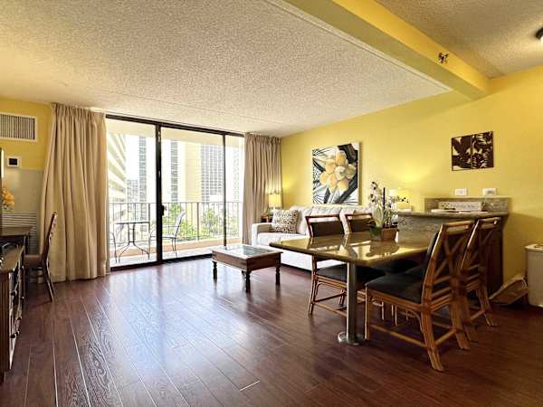 Your living area and dining area