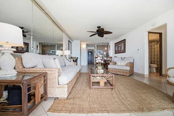Island Sands Resort 111