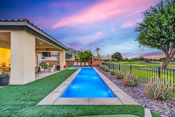 Desert Chill: Pool & Spa at PGA West Stadium