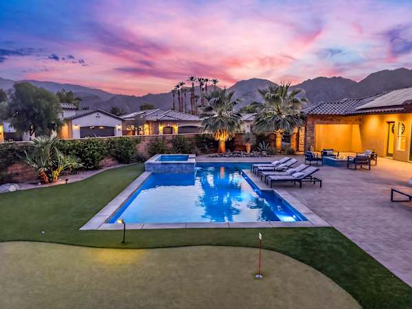 PGA West: Your Poolside & Fire Pit Haven