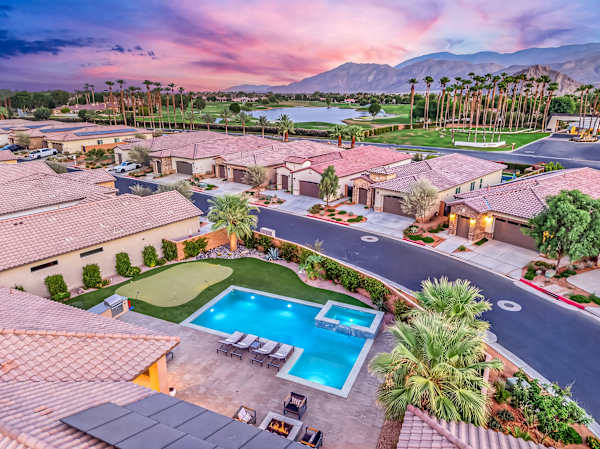 PGA West: Your Poolside & Fire Pit Haven