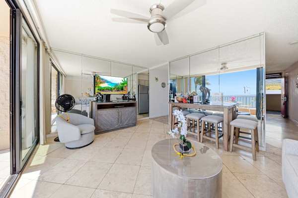 Paki Maui Penthouse 409