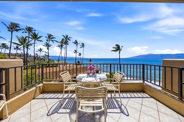 Paki Maui Penthouse 409