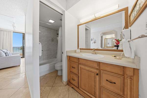 Paki Maui Penthouse 409