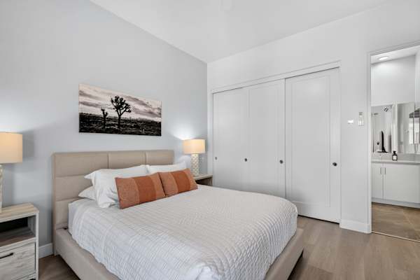 El Encanto: EV Charger, Pool, Spa & BBQ