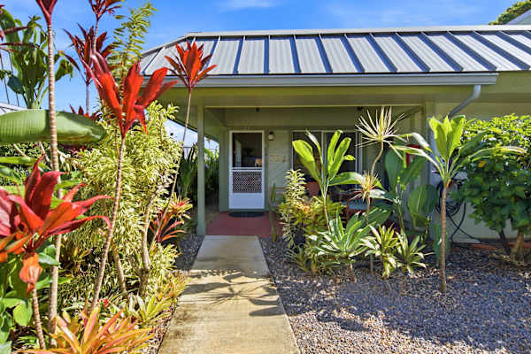 Welcome to Garden Oasis at Puamana!