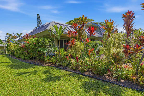 Garden Oasis at Puamana