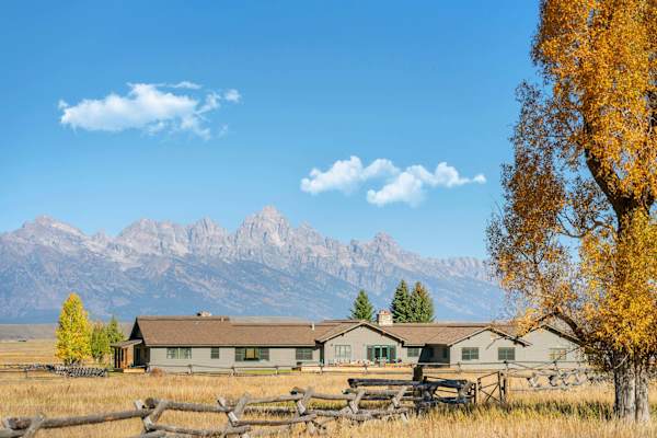 Abode at Grand Teton Vista, Teton views, private hot tub, wildlife