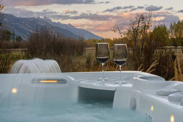 Abode at Sweetwater, Teton views, outdoor living, private pond