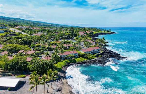 Keauhou Surf & Racquet 3-201