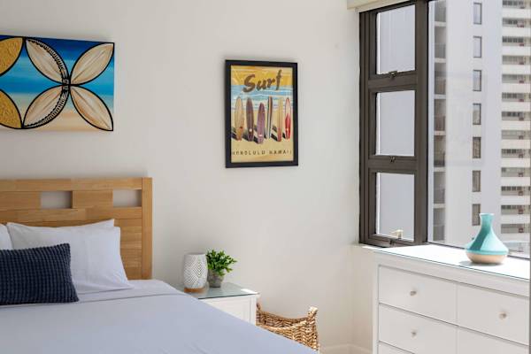 Bedroom details