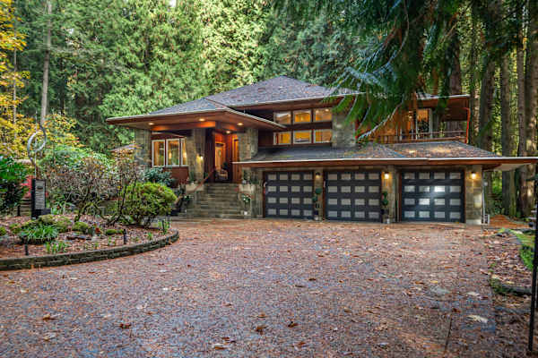 Woodinville Retreat | Decks | BBQ & Fireplace 7 Woodinville Retreat | Decks | BBQ & Fireplace