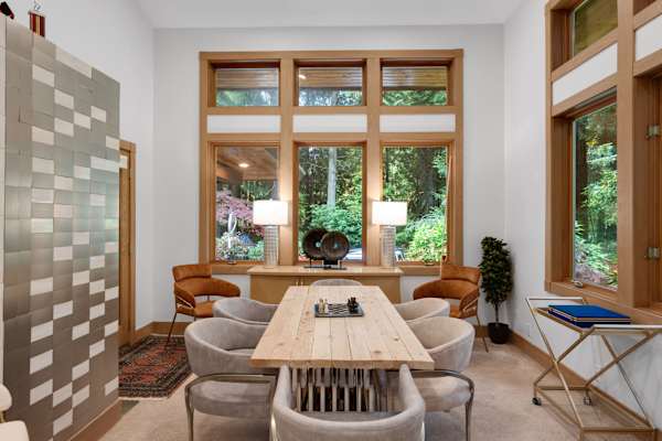 Woodinville Retreat | Decks | BBQ & Fireplace 5 Share meals and make memories around the dining table.