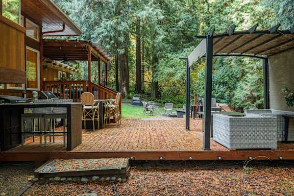 Woodinville Retreat | Decks | BBQ & Fireplace 54 Make the most of the peaceful setting with a little outdoor downtime.
