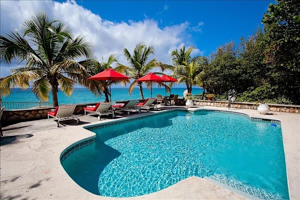 Baie Longue Beach House – Beachfront Luxury Retreat on Baie Longue, St. Martin