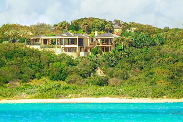 Bird of Paradise | Asian-Inspired Luxury Above Sandy Hill Bay