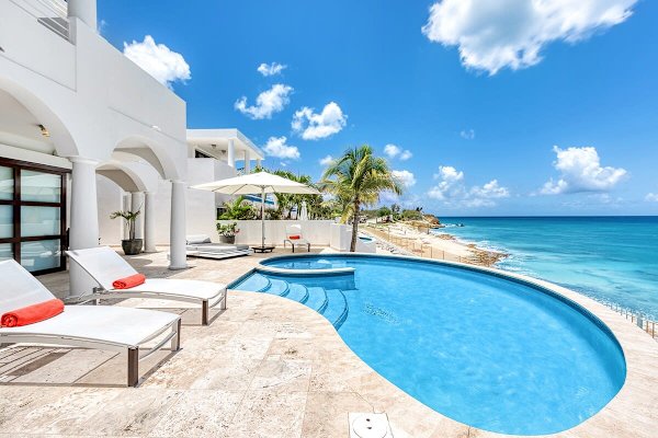 Villa Mumbai – Elegant Oceanfront Villa in Shore Pointe, Cupecoy (St. Martin)