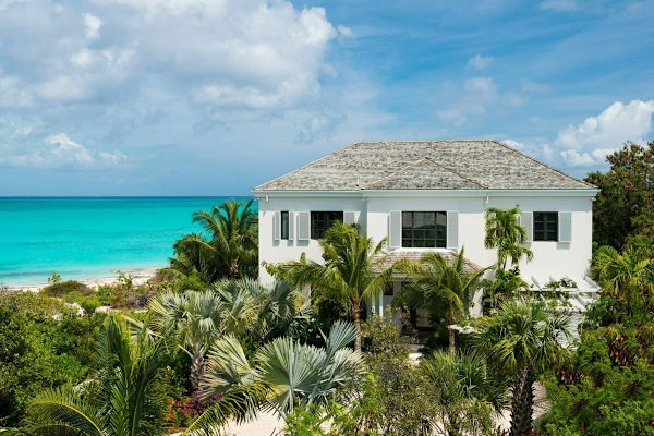Saving Grace – Colonial-Style Luxury Villa on Grace Bay Beach, Turks & Caicos