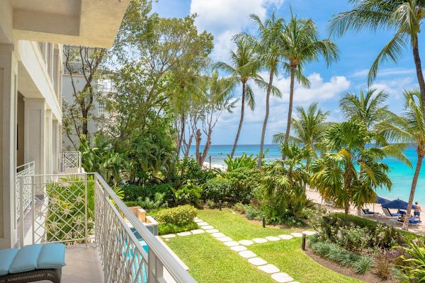 Smugglers Cove No. 3 | Elegant Beachfront Living on Paynes Bay, Barbados